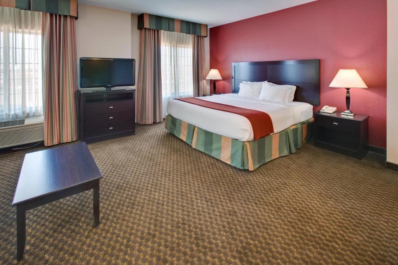 Holiday Inn Express Hotel & Suites Pleasant Prairie-Kenosha By Ihg Екстериор снимка