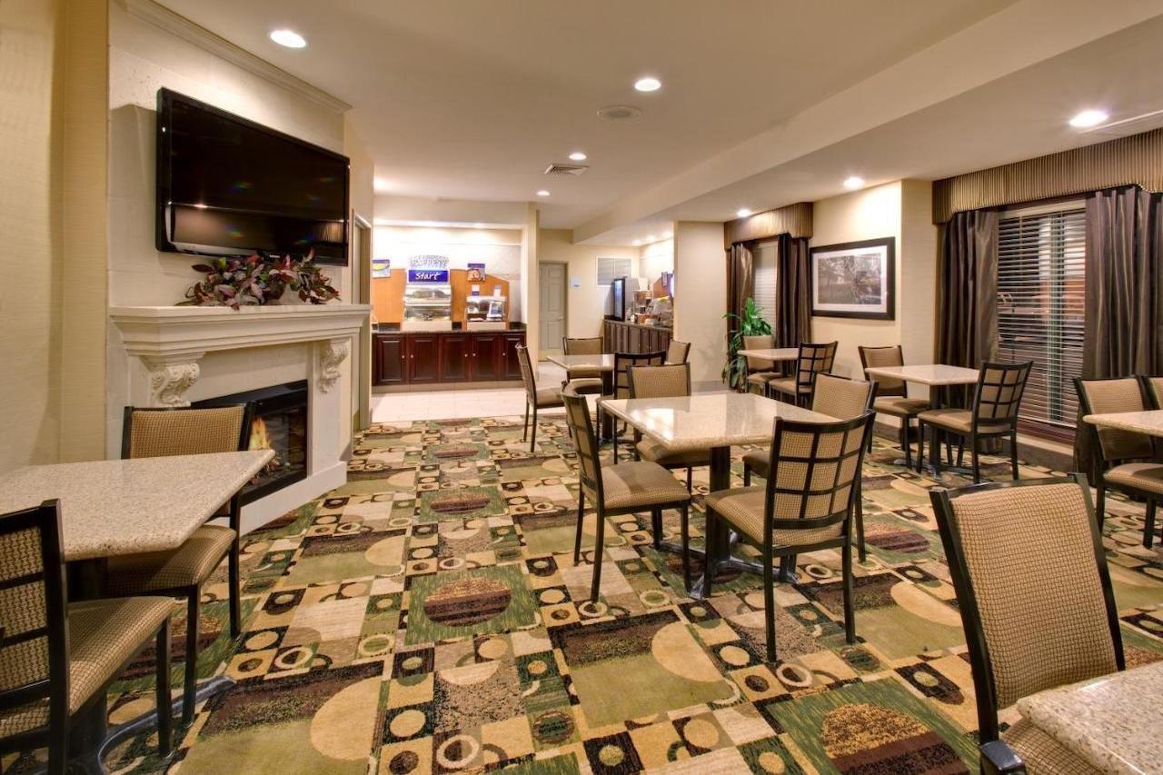 Holiday Inn Express Hotel & Suites Pleasant Prairie-Kenosha By Ihg Екстериор снимка